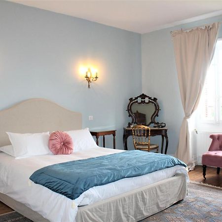 Bed and Breakfast La Source Availles-Limouzine Экстерьер фото