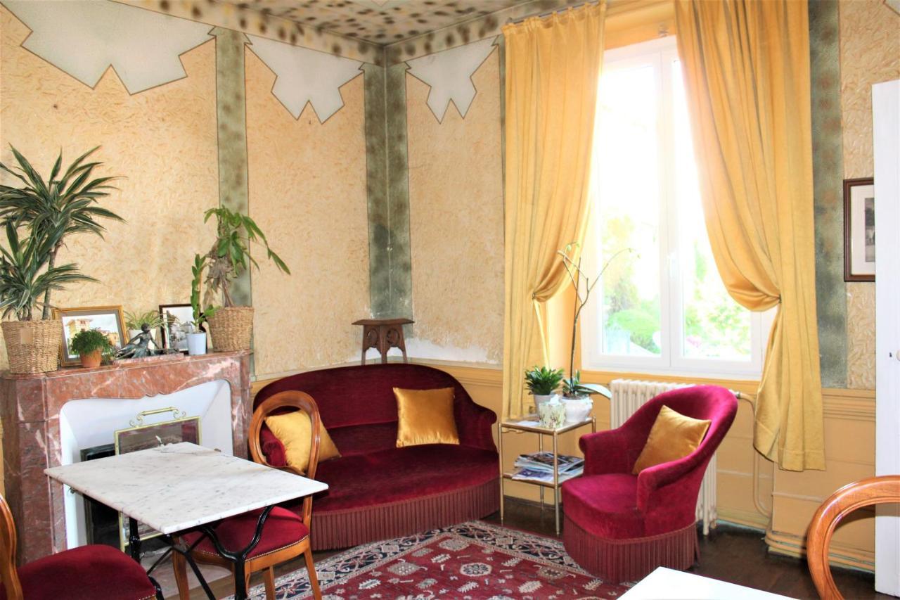 Bed and Breakfast La Source Availles-Limouzine Экстерьер фото